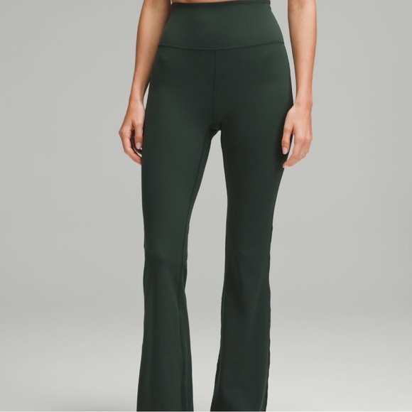 lululemon athletica Pants - Lululemon Athletica Emerald Green Boot Cut Pants